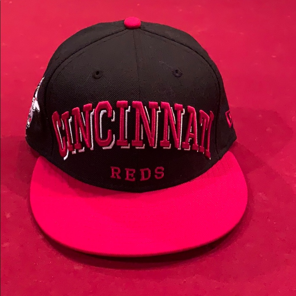 Cincinnati Reds hat